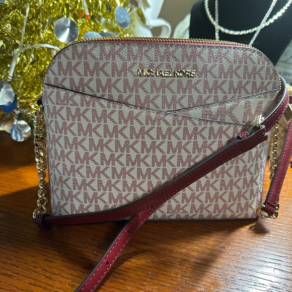 Michael Kors Pink Crossbody Bag NWT - Picture 2 of 8